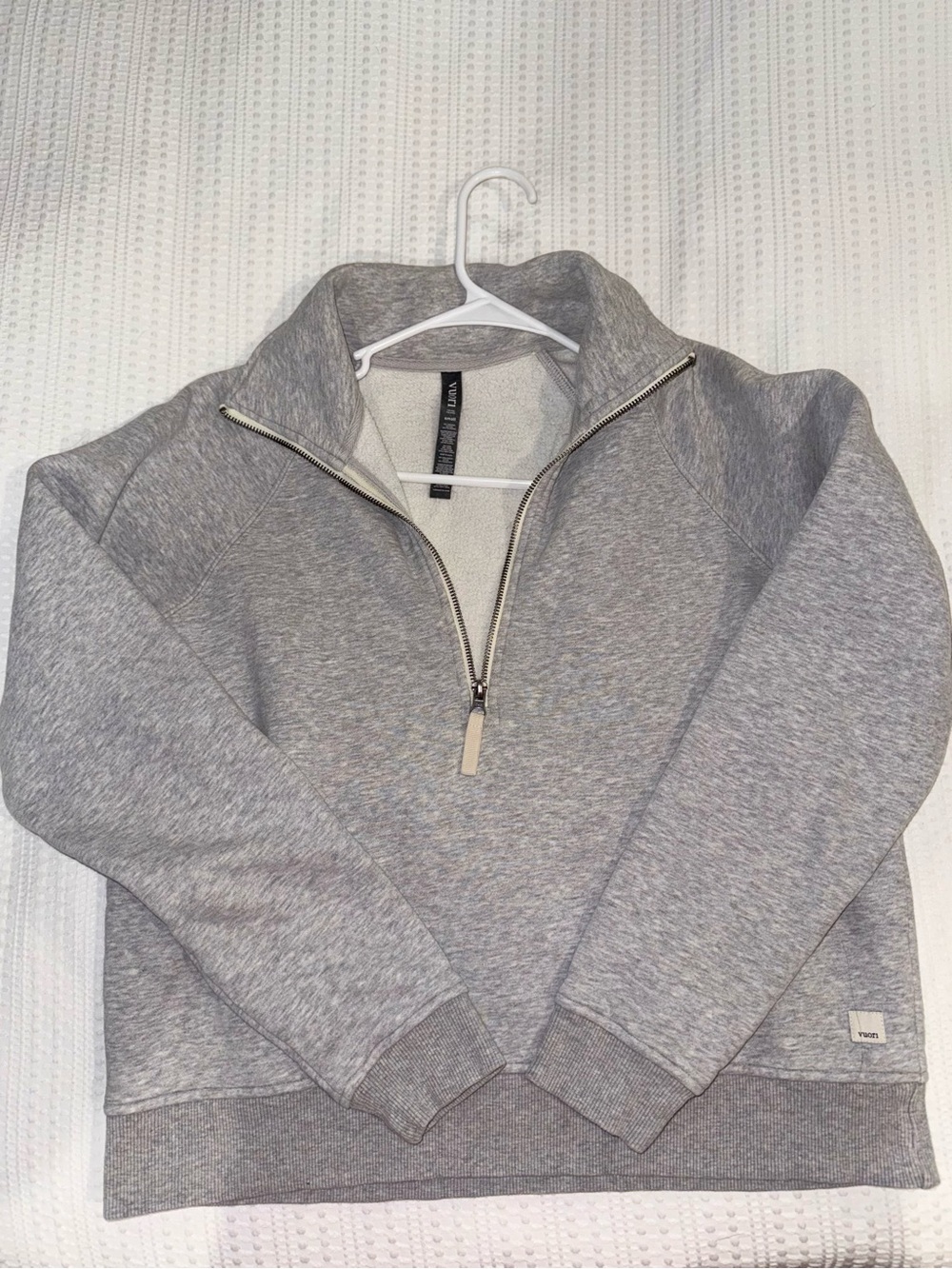 Vuori Light Heather Gray Half-Zip Pullover Sweatshirt